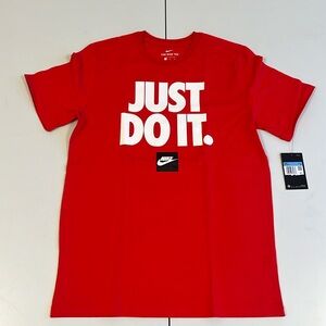 JUST DO IT / Red Nike T shirt.